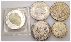 Austria - Lotto di 5 monete: 50 Schilling 1971 80° anniversario della nascita di Julius Raab Ag .900 KM#2911 - 50 Schilling 1973 500° anniversario del...