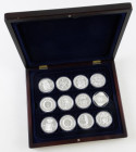 Medals in boxes - Miscellaneous - Wooden cassette with 36 silver Medals 925
