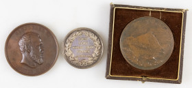 Medals in boxes - Miscellaneous - Russia: '4th Int. Criminal Law Congress 1890' Diakov 1045.1 bronze 66 mm aXF, and: 'Piece of Turkmanschai 1828' Diak...