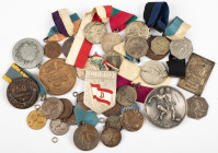 Medals in boxes - Miscellaneous - Romania and Hungary lot with medals and awards in Football 1920-1973, approx. 33 pcs.