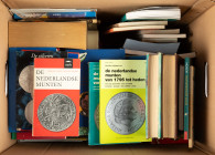 Literature - World - Big box books - incl. Schulman, Scholten, De Nederlandse Munten, Geld van de Koopman-Koning, Schulman jubileum catalogue 1980, Se...