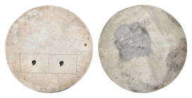Miscellaneous - Insculpation plate Dutch hallmark 'V' for foreign works, 1906 - round silver plate with 2 punches in thin frames - silver 28 mm 4,78 g...