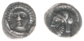 Asia Minor - Cilicia - Tarsos - AR Obol (380-370 BC, 0,65g) - Satrap Pharnabazos - Female head (Arethusa?) / Helmeted Ares left (SNG Copenhagen 273) -...