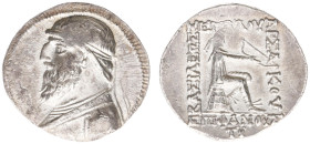 The East - The Parthian Kingdom - Mithradates II (123-88 BC) - AR Tetradrachm (Seleukeia on the Tigris, c. 120/19-109, 15,46g) - Diademed and draped b...
