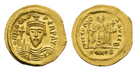 Byzantine Coinage - Phocas (602-610) - AV Solidus (Constantinople c. AD 604-607, 4.38g) - Draped and cuirassed bust facing wearing crown, holding gl.c...