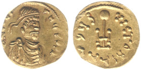 Byzantine Coinage - Constantinus IV Pogonates (668-685) - AV Semissis (Constantinople, 2.07g) - Diademed, draped and cuirassed bust right / Cross pote...