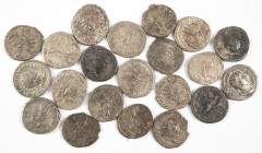 Ancient coins in lots - Roman coinage - A small collection of Roman AR Antoniniani: Postumus (13), Gordianus III (2), Philippus I Arabs (2), Gallienus...