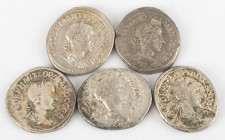Ancient coins in lots - Roman coinage - A nice lot with Greek Roman AR Tetradrachms, all Gordianus Pius III - in total 5 coins in avg. VF