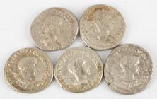 Ancient coins in lots - Roman coinage - A nice lot with Greek Roman AR Tetradrachms, all Gordianus Pius III - in total 5 coins in avg. VF