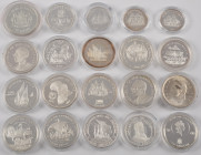 Coins world in boxes - Africa - Varied lot of African countries, all coins themed 'Ships' and 'Explorers', a.o. Djibouti, Egypt, Gambia, Lesotho, Sier...