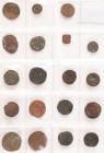 Coins world in boxes - Arabian Empires - Group of Islamic coins, mostly Turkoman figural bronze coins, incl. S/S 32, 38.2, 40, 45, 46, 59, 81, etc.; A...
