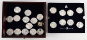 Coins world in boxes - England - Collection 'Olympic Games London 2012', cont. 21x silver 5 Pounds 2009 -2011 Proof Olympic Games London 2012 and 2 Po...