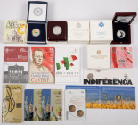 Coins world in boxes - Euro's - Attractive lot with silver Euro coins and 2 Euro coins in blister incl. Italy 5 Euro 2009 (100th anniversary of Giro d...