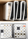 Coins world in big boxes - cannot be shipped - Miscellaneous - Moving box with 7 albums World coins incl. Armenia, Bahrain, Cambodia, China, Japan, Ir...