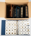 Coins world in big boxes - cannot be shipped - Miscellaneous - Moving box with 7 albums World coins incl. Germany, Netherland Antillen, Aruba, France,...