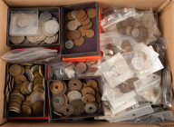 Coins world in big boxes - cannot be shipped - Kilos - Box with World coins sorted after country in smaller bags, incl. Yugoslavia, Romania, Finland, ...