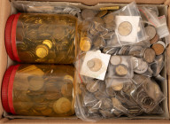 Coins world in big boxes - cannot be shipped - Kilos - Box with World coins incl. France, Tanzania, USA, Chile, China, Brazil, etc., approx. 11 Kg.