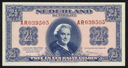 Banknotes Netherlands - 2½ Gulden 1945 Convertible treasury note / Muntbiljet (Mev. 15-1b / AV 13.1b.2 / PL16.b.2 / P. 70) - # AR 039505 - aUNC