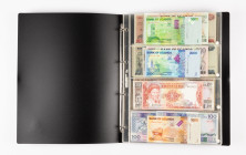 Banknotes world in albums - World - Very nice collection of better notes aw. Uganda, Somalia, Zambia, Zimbabwe, Netherlands, France, Indonesia, China ...