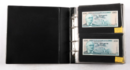 Banknotes world in albums - World - Dealer Stockbook by alphabet holding approx. 300 mainly UNC World Currency from Iceland to Italy, different years ...