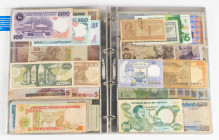 Banknotes world in albums - World - Collection a.w Albania, Belgium, Canada, China, Egypt, France, Indonesia, Netherlands, Turkey etc. over 250 pcs.