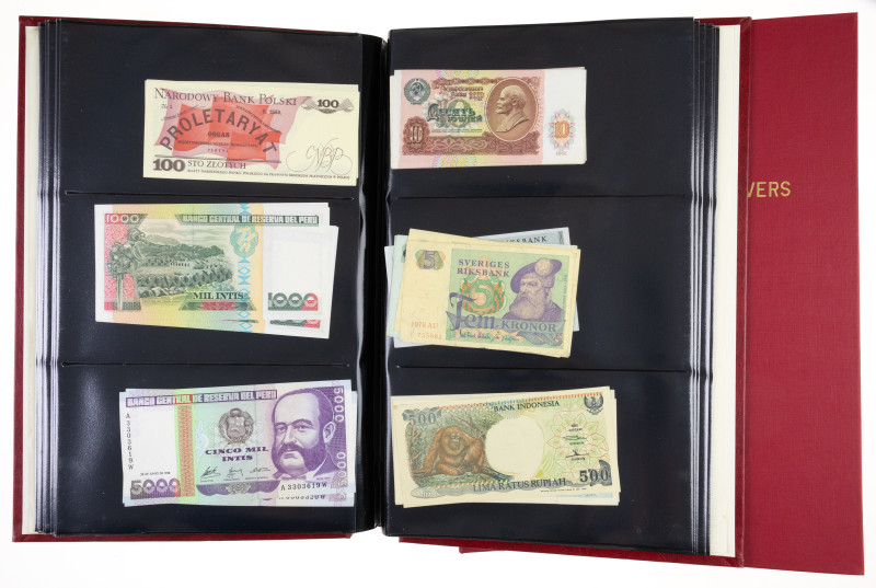 Banknotes world in albums - World - 2 Albums of world currency among which Nethe...