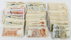 Banknotes world in boxes - Belgium - Lot with c. 110 banknotes Belgium 20 and 50 Frank