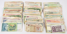 Banknotes world in boxes - Eastern Europe - Lot with c. 250 banknotes Eastern Europe