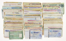 Banknotes world in boxes - Middle East - Box with banknotes world among which Egypt, Turkey, Israel, Lybia, Tunisia, etc. - Total approx. 210 pcs.