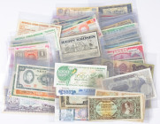 Banknotes world in boxes - World - Nice lot world currency aw. Congo 1000 Francs 1964, Burundi 500 Francs 1988, 1000 Francs 1989, Samoa, Zimbabwe, Tog...