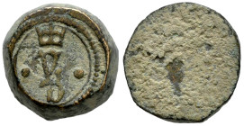 Weight for ducat. (Braña-5.1.6). Ae. 3,50 g. VF. Est...35,00. 

Spanish description: Ponderal para ducado. (Braña-5.1.6). Ae. 3,50 g. MBC. Est...35,...