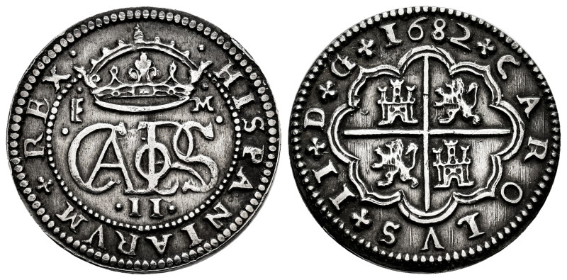 Charles II (1665-1700). 2 reales. 1682. Segovia. M. (Cal-442). Ag. 7,49 g. Sligh...
