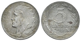 II Republic (1931-1939). 5 centimos. 1937. Madrid. (Cal-3 var). Fe. 3,96 g. Reverse rotated around the vertical axis, the 5 points to 2h. Very rare. X...