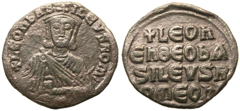 BYZANTINE EMPIRE. Leo VI 'the Wise'. 
Bronze Nummus, AD 886-912. Constantinople...
