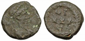 Theodosius II. AD 408-450. AE4. VT/XXX/V.