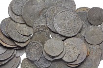 PALEMBANG. Lot of 121 tin Pitis. Pre-Dutch issues struck under Muhammad Bahudin (1776-1804). Unsearched lot. These coins are uniface, all in average t...