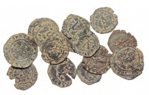 WORLD, Spain. Lot of 14 blancas of Ferdinand and Isabella. Earthen deposits. Group lots sold as is, no returns.