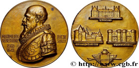 BUILDINGS AND HISTORY
Type : Médaille, Maximilien de Béthune, duc de Sully 
Date : (1941) 
Mint name / Town : Monnaie de Paris 
Metal : bronze 
Diamet...