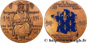 V REPUBLIC
Type : Médaille du millénaire capétien 
Date : 1987 
Mint name / Town : 75 - Paris 
Metal : bronze 
Diameter : 67,5  mm
Engraver : REVOL Gu...