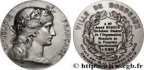 V REPUBLIC
Type : Médaille de récompense 
Date : 1988 
Mint name / Town : 33 - Bordeaux 
Metal : silver plated bronze 
Diameter : 40,5  mm
Engraver : ...