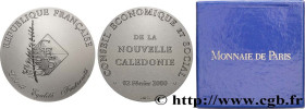 V REPUBLIC
Type : Médaille, Conseil économique et social de la Nouvelle Calédonie 
Date : 2000 
Metal : silver plated copper 
Diameter : 63,50  mm
Wei...