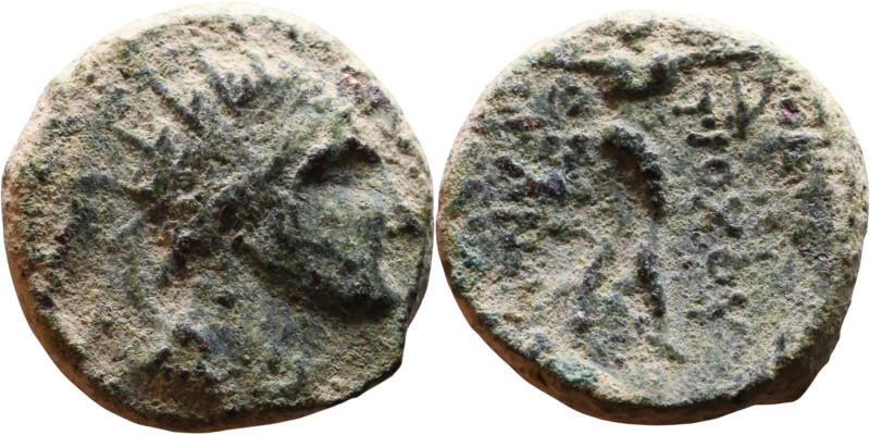 Antiochos IV Epiphanes (Seleukid King: 175-164 BC). AE bronze. Obverse: Radiate,...