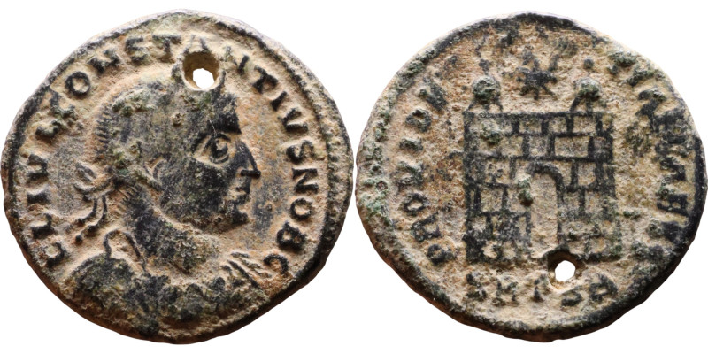 Constantinus II (Caesar:317-337) Follis. Obverse: Laureate, draped, cuirassed bu...