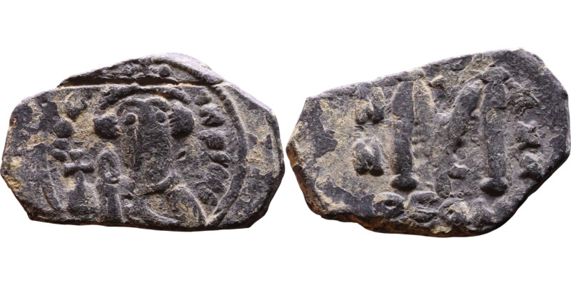 Constans II (641-668) Follis. Obverse: Imperial figure holding cross and globus ...