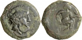 Sizilien, Petra: AE-Litra, 28,85 g, um 340 v. Kopf des Zeus Eleutherios r. // Aphrodite sitzend r.auf der Linken Taube r. Überprägungsspuren. SNG ANS ...