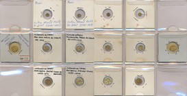 Indonesien: 7 KLEINE GOLDMÜNZEN aus dem Indonesischen Raum laut Sammlerbestimmung 1297-1604 (siehe Onlinebilder), dazu 20 unedele Münzen aus gleichem ...