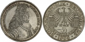 Bundesrepublik Deutschland 1948-2001: 5 DM 1955 G, Markgraf von Baden, Kratzer, fast vz.