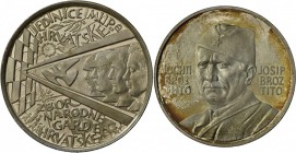 Jugoslawien: Lot 2 Medaillen: TITO Medaille 40 Jahre Staat 1943-1983 Patina ex PP im Originaletui, dazu Kroatien Friedensmedaille 1991 Patina ex PP im...