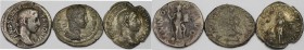 Römische Münzen, Lots und Sammlungen römischer Münzen. RÖMISCHEN KAISERZEIT. Alexander Severus, 222 - 235 n. Chr, Lot von 3 Münzen. Silber. Schön-sehr...
