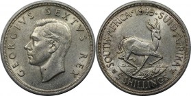 Weltmünzen und Medaillen, Südafrika / South Africa. Georg VI. (1936-1952). "Springbock". 5 Shillings 1949, Silber. 0.73 OZ. Vorzüglich-Stempelglanz